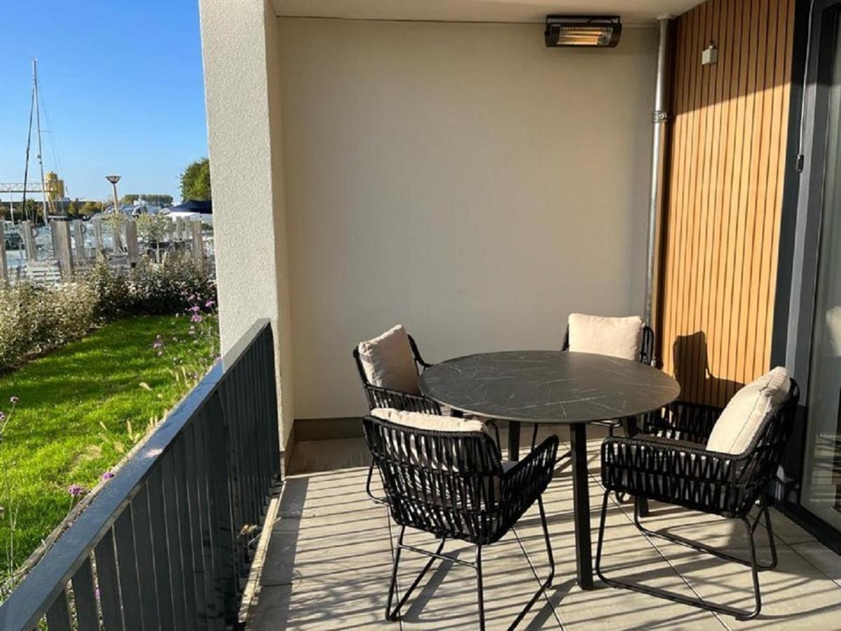Luxe Appartement In Haven Marina Kamperland - 2 Badkamers Екстер'єр фото